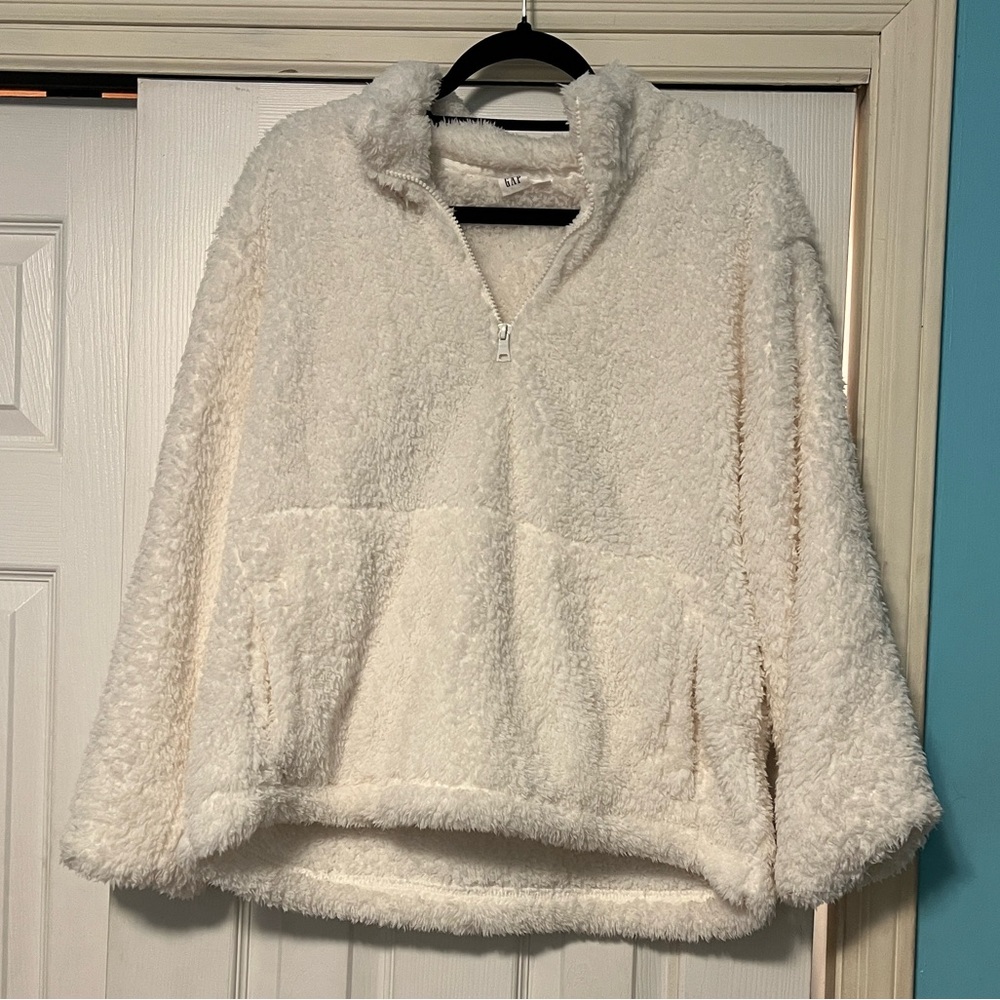 GAP White Sherpa Fleece Jacket